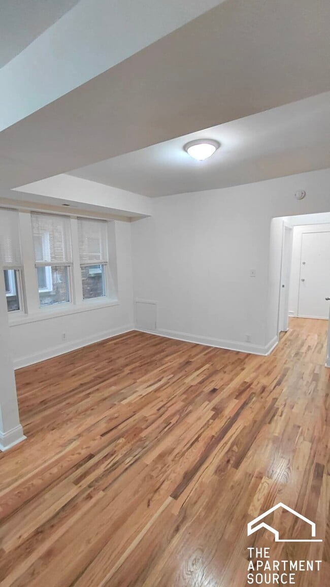 Photo - 1101 N Avers Ave Unit 1