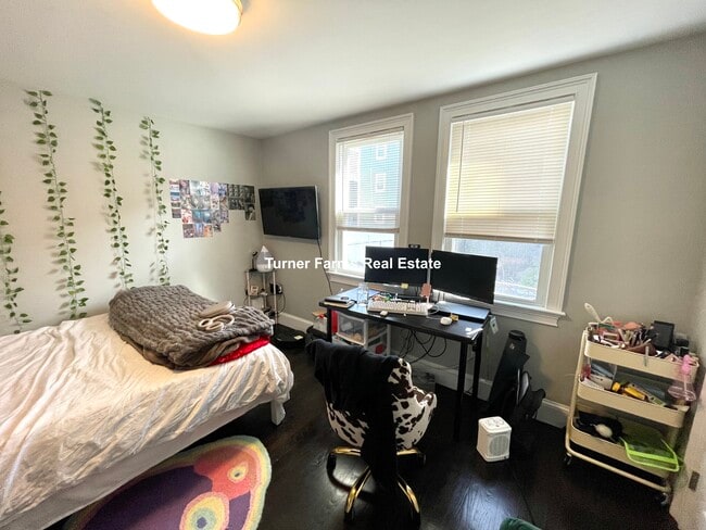 Photo - 93 Grant St Unit 1