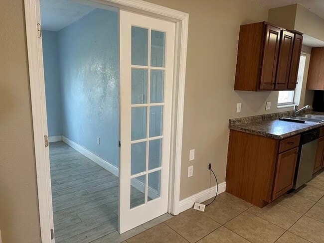 Photo - 1117 Princewood Dr