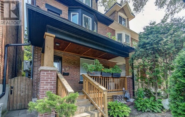 Photo - 95 Parkside Dr