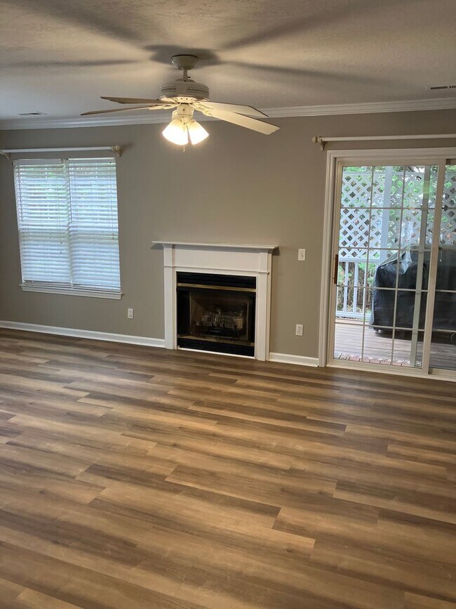 Photo - Newly Renovated Townhome in Arden