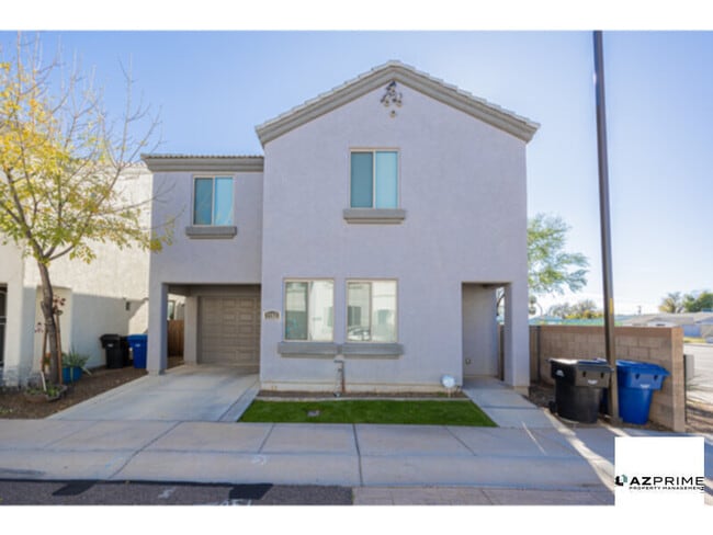 Photo - Exceptional Mesa 4/2.5 House with Modern Comforts!