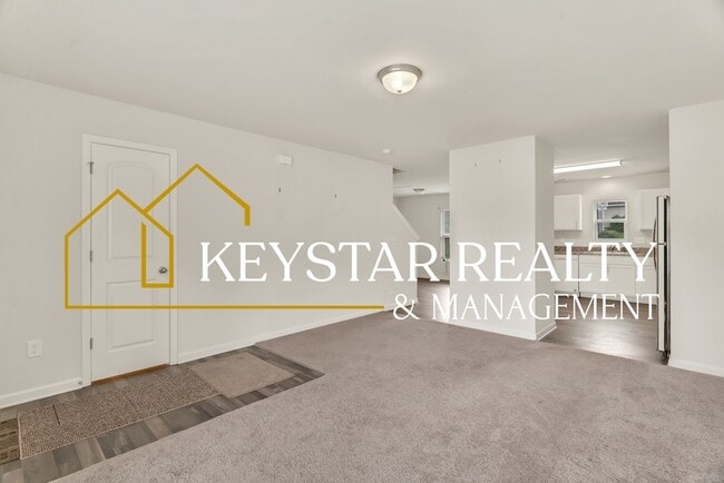 Photo - 2205 Sawgrass Rd