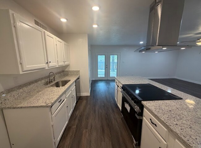 Photo - **MOVE IN READY HOME IN ALLEN**