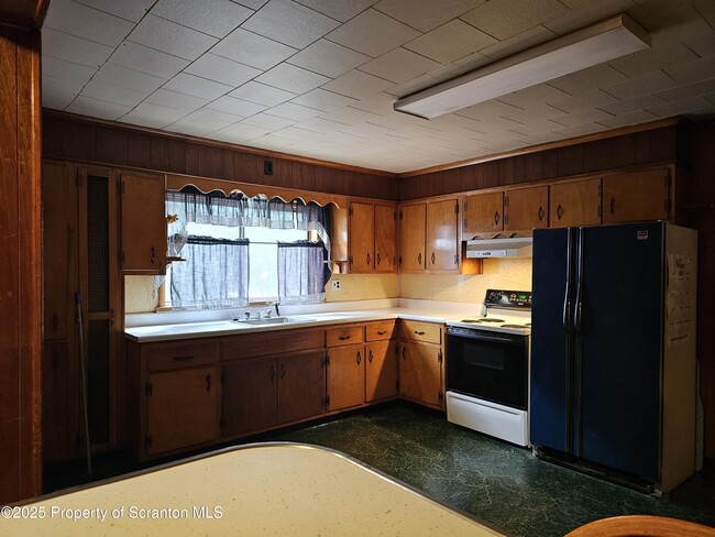 Photo - 717-719 Prospect Ave