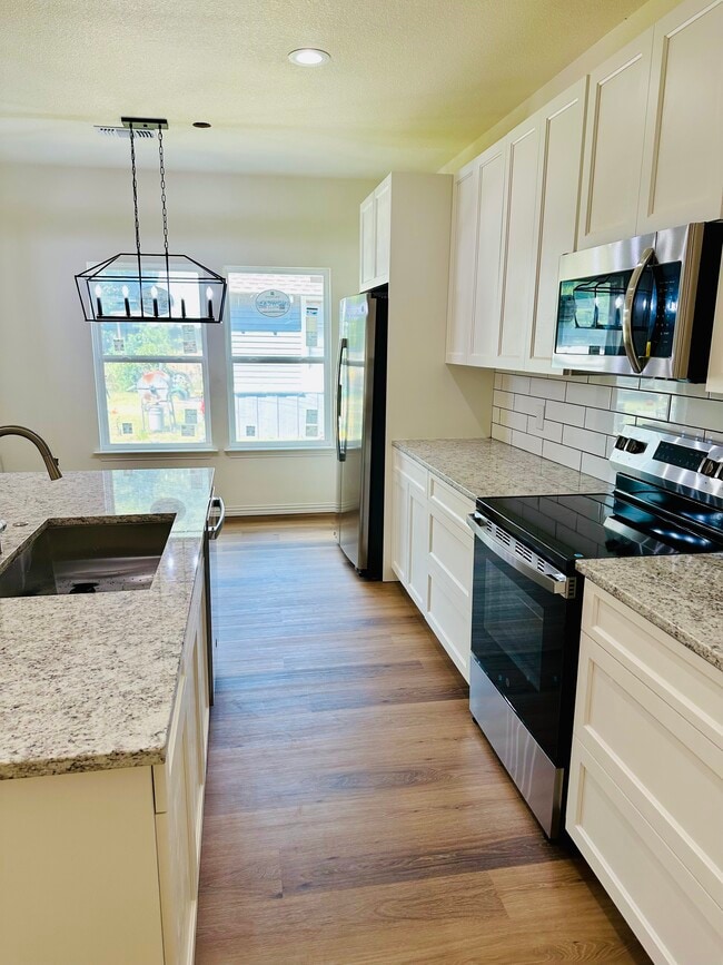 Photo - 501 N Monroe St