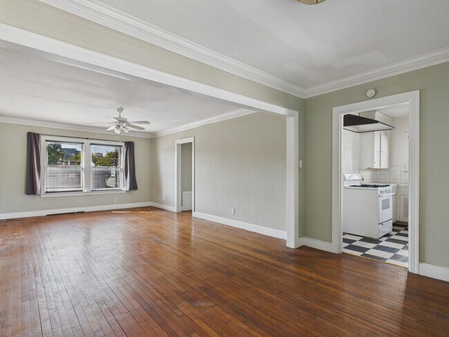 Photo - 1920 Richmond Ave. Unit 16