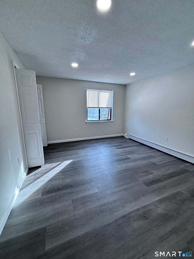 Photo - 11 King Arthur Dr