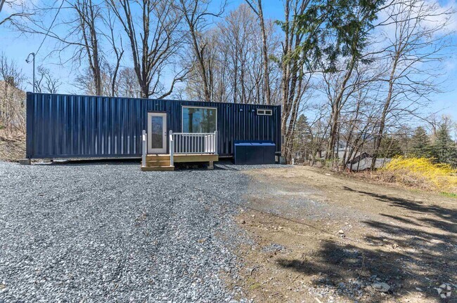 Building Photo - 15 Highland Ave Rental