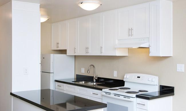 Renovated Two Bedroom - Montoya Garden Apartments