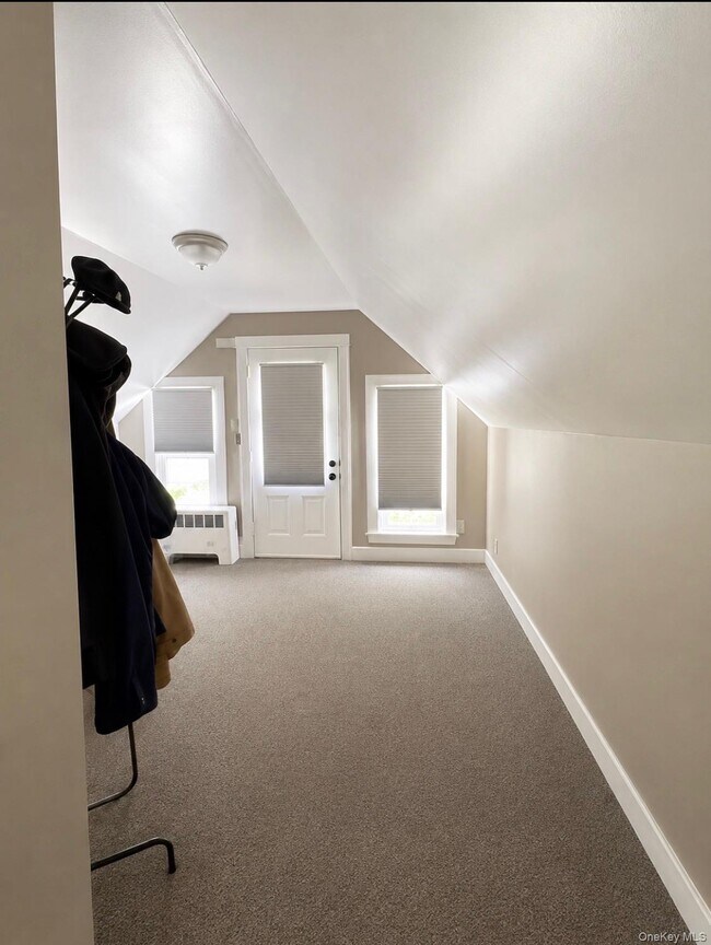 7 Sweezy Ave Unit 2