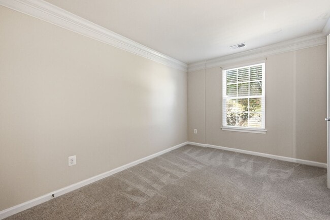 Photo - 7833 Wormans Mill Rd