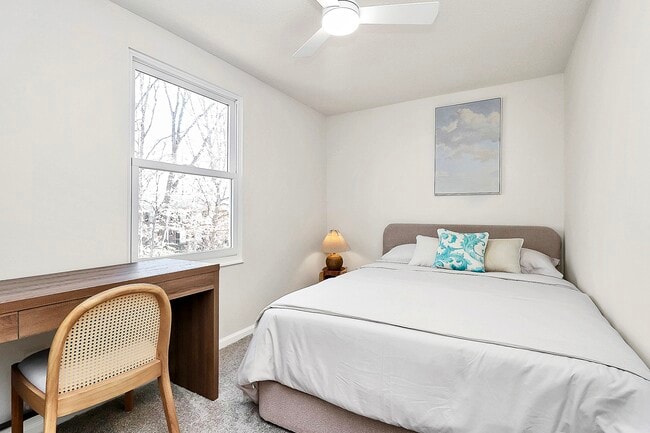 Building Photo - 7737 Batavia Ln