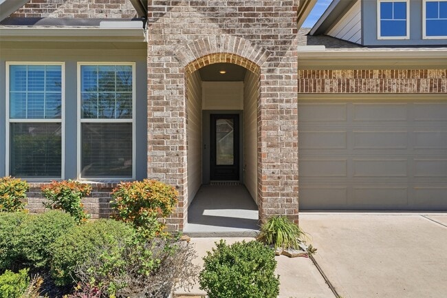 Photo - 1338 Lakeside Crk Rd