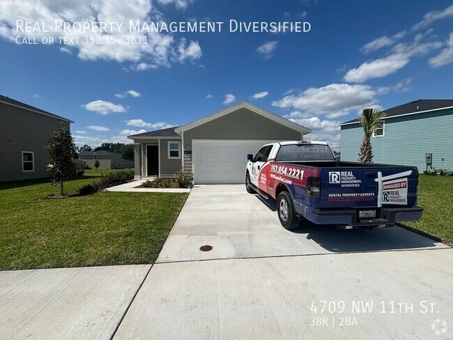 Building Photo - 4709 NW 11th St Rental