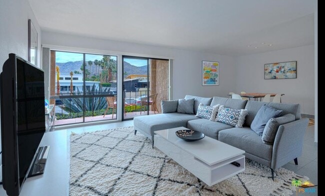 Photo - 2727 S Sierra Madre Unit #5