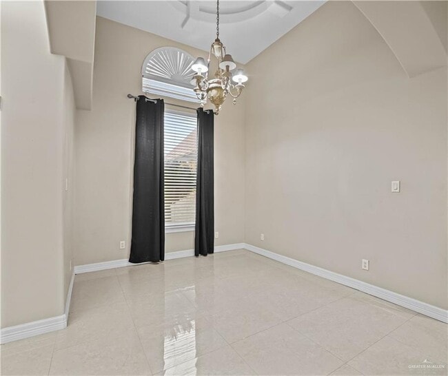 Photo - 26 N 45th St