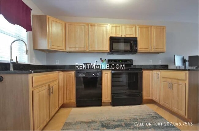 Photo - 20 River Village Dr