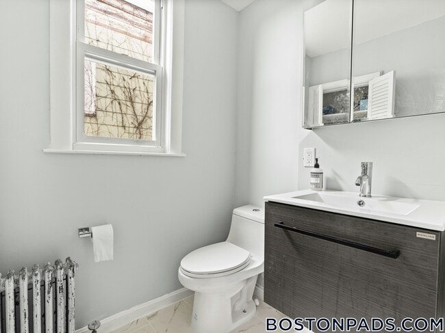 Photo - 42 William St Unit 2