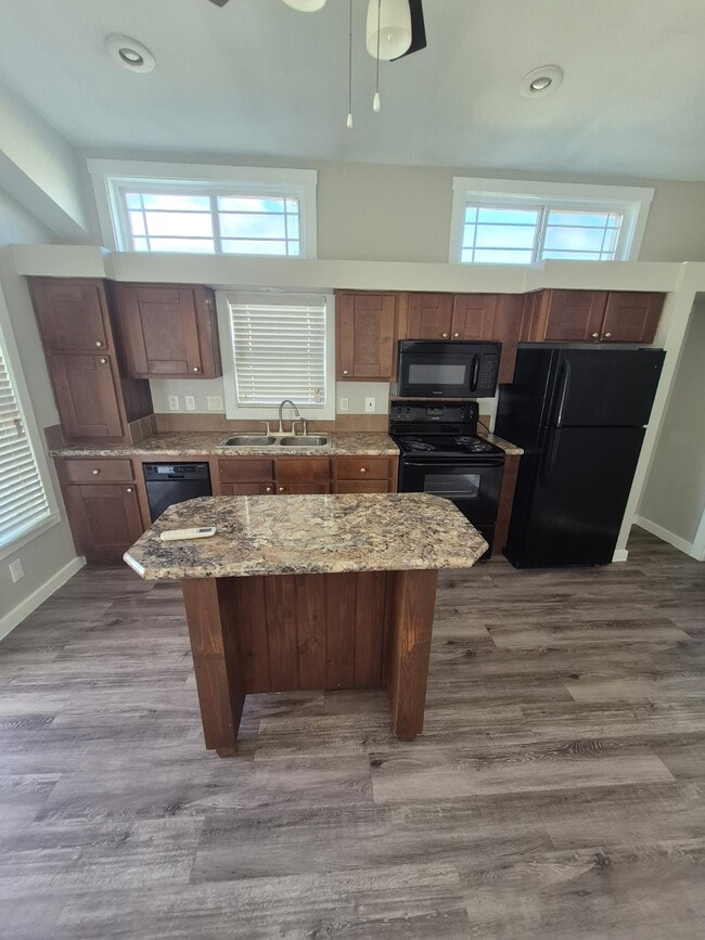 Photo - 3127 Maverick Lp