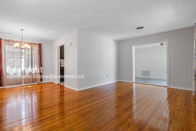 Photo - 5600 Tangerine Ave S