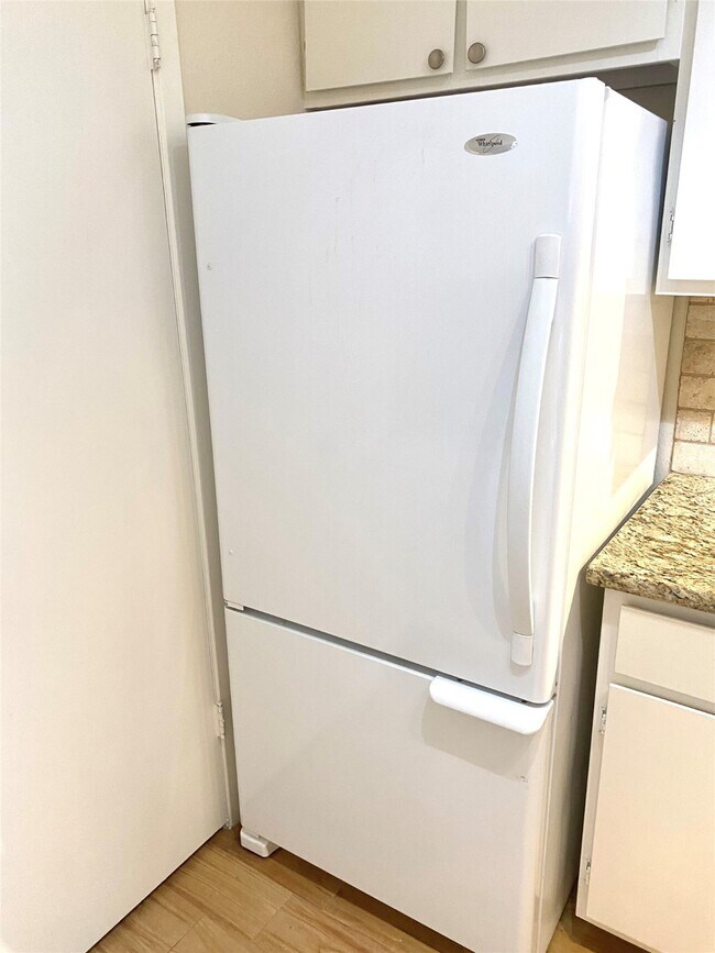 Photo - 7575 Katy Fwy Unidad True