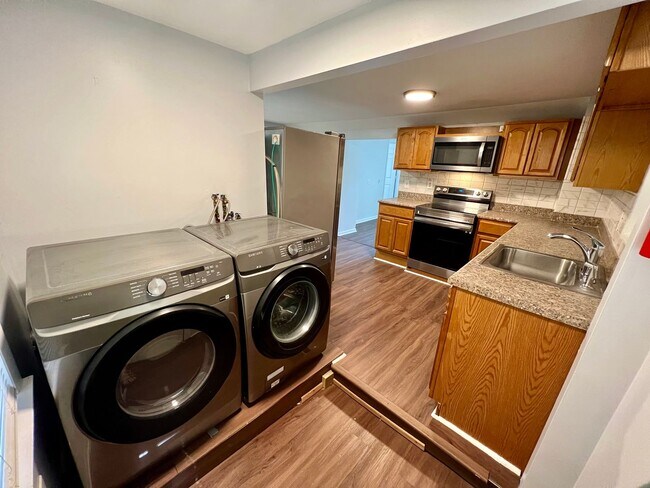 Photo - 16 Blandford Hill Rd Unit A