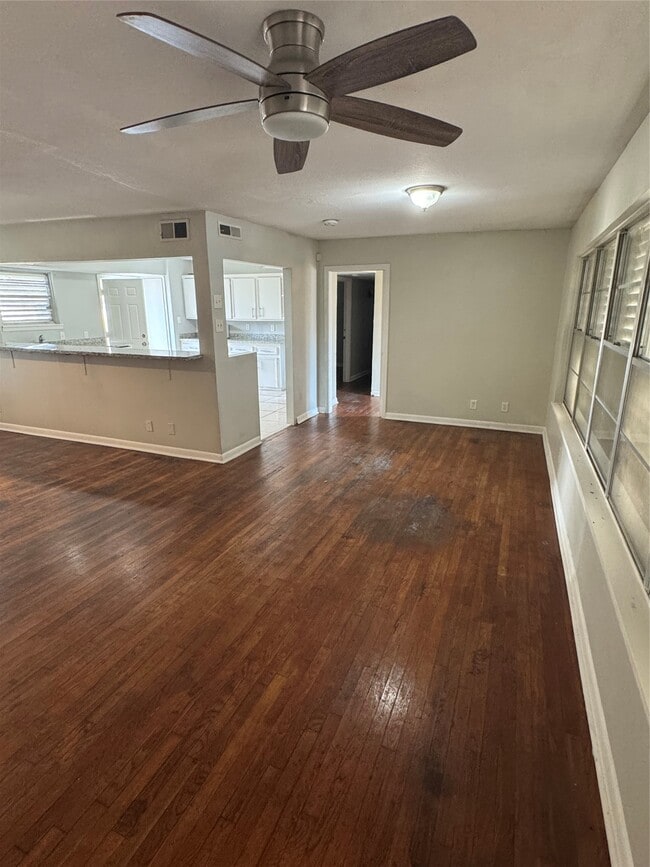 Photo - 2522 Jackson