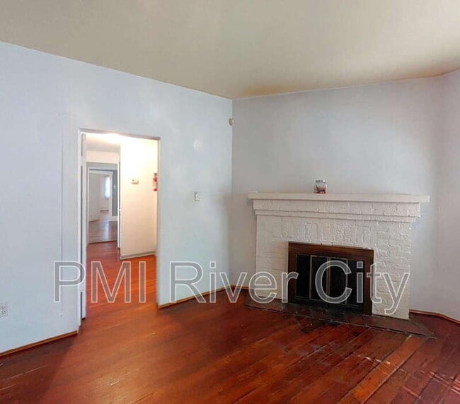 Photo - 453 Arlington Rd N