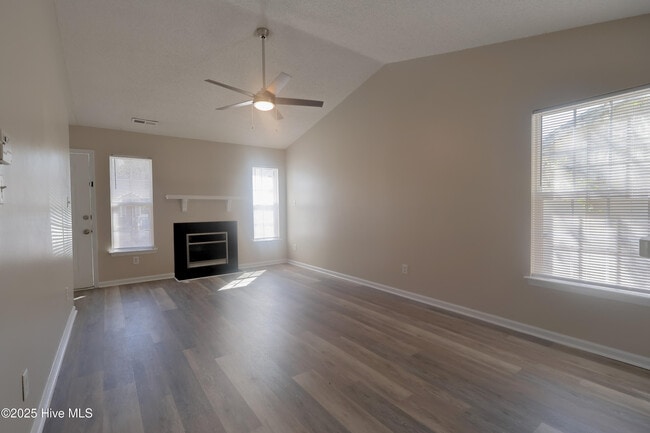Photo - 1091 W Pueblo Dr