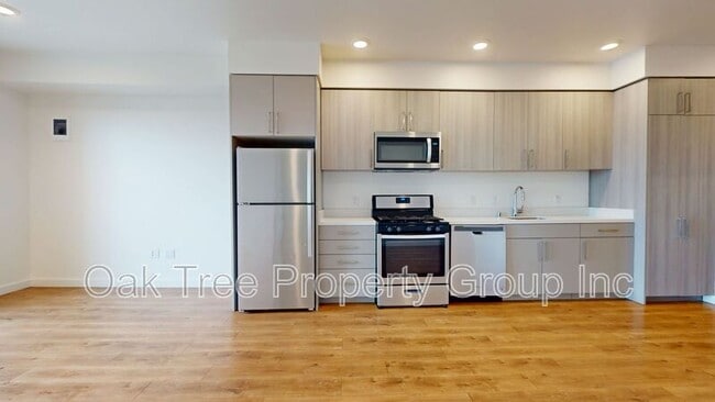 Photo - 532 Union St