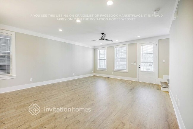 Photo - 647 Vernon Ave