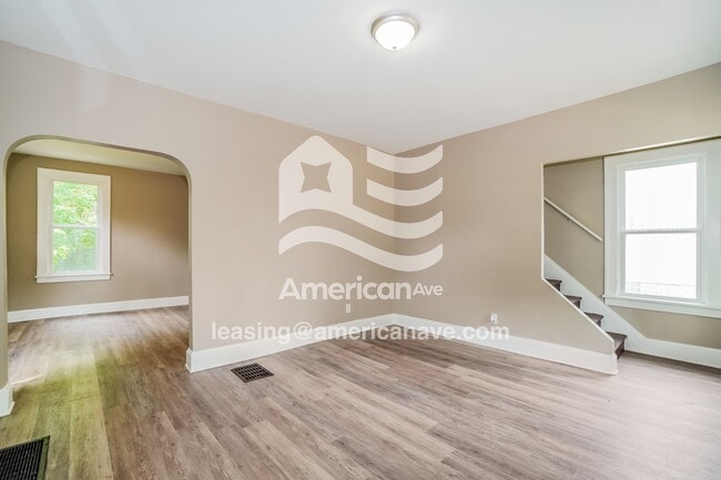205 Lechner Ave