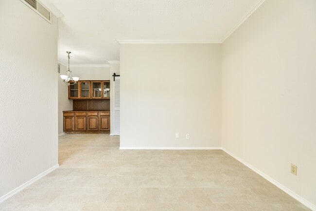 Photo - 921 Marine Dr Unit 226