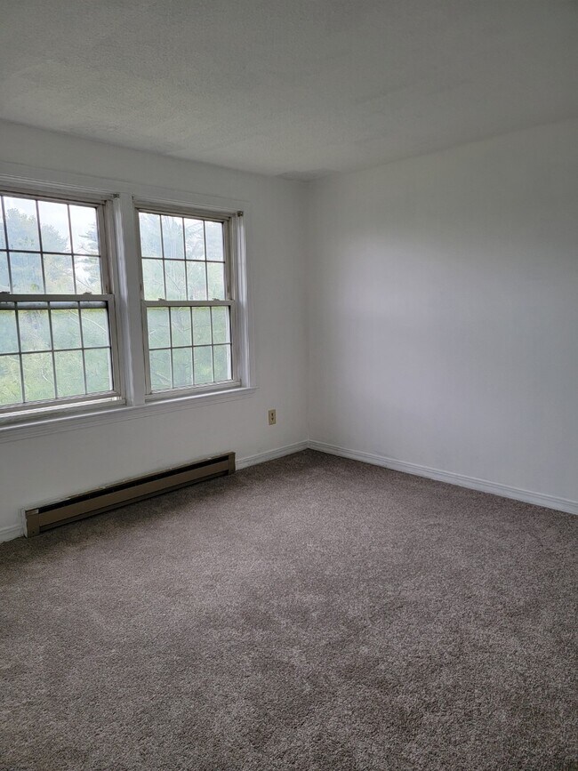 Photo - 4 Royal Oaks Dr Unit #4