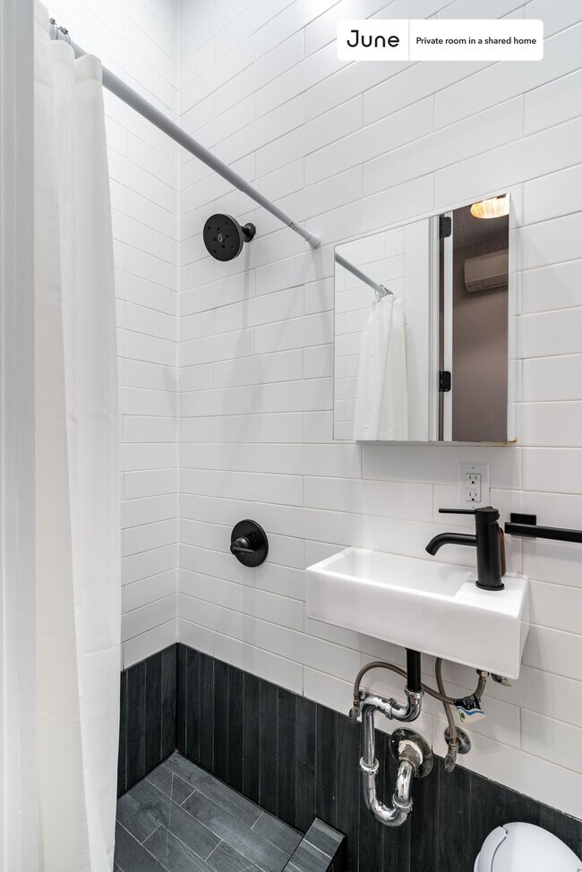 Photo - Room in Shared 6 bed/6.5 bath home Unit A