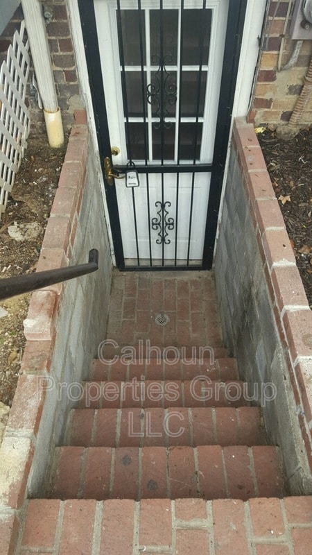 Photo - 725 Fairmont St NW Unidad #E