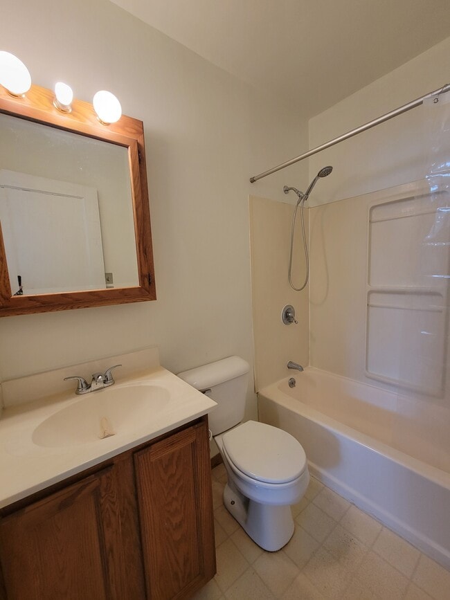 Photo - 1231 S 11th Ave