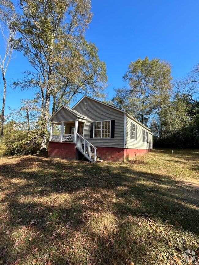 Building Photo - 207 Brooks Rd Rental