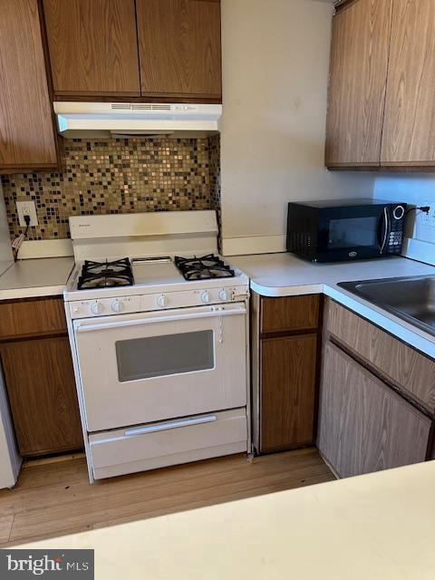 Photo - 909 O St NW Unidad 4