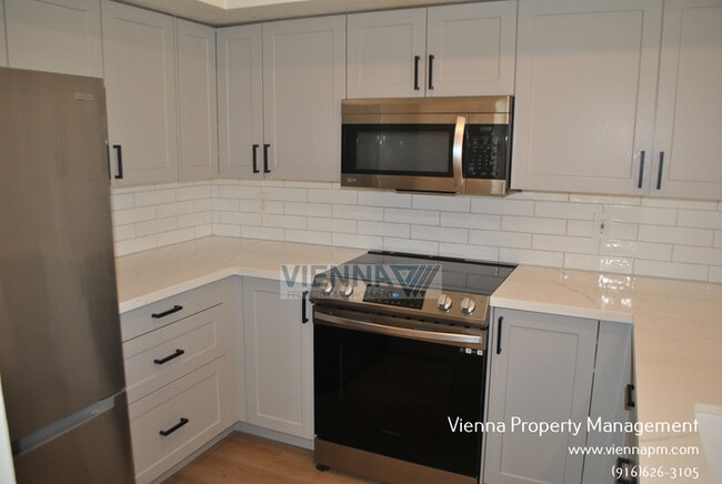Photo - 102 Beachcomber Dr E Unit 102