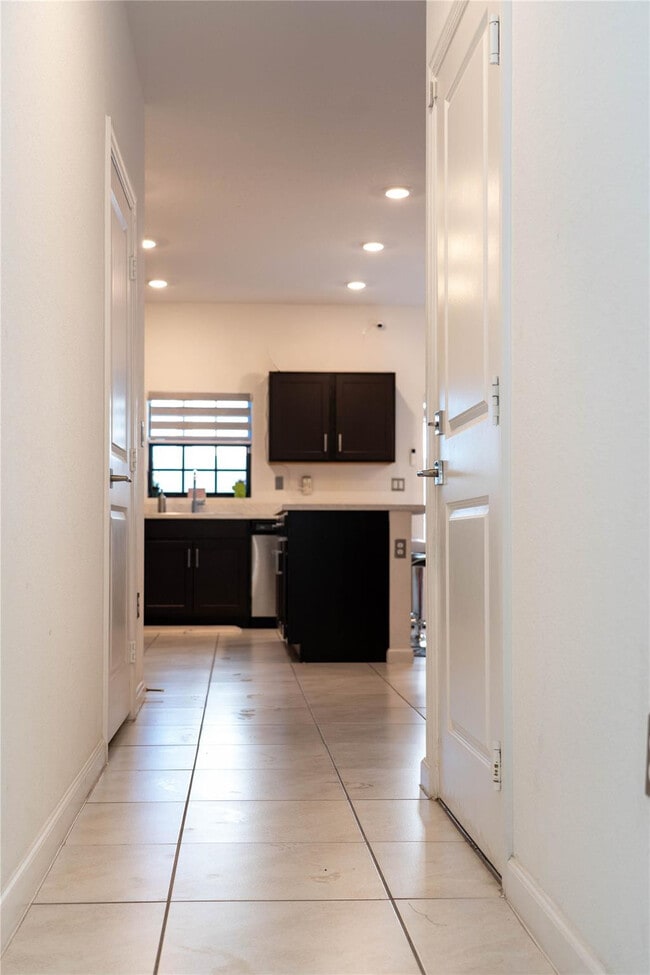 Photo - 1176 SW 7th Ct