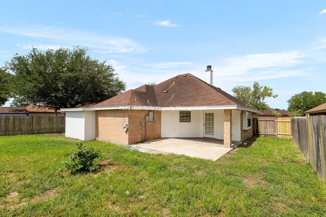 Photo - 818 Diana Dr