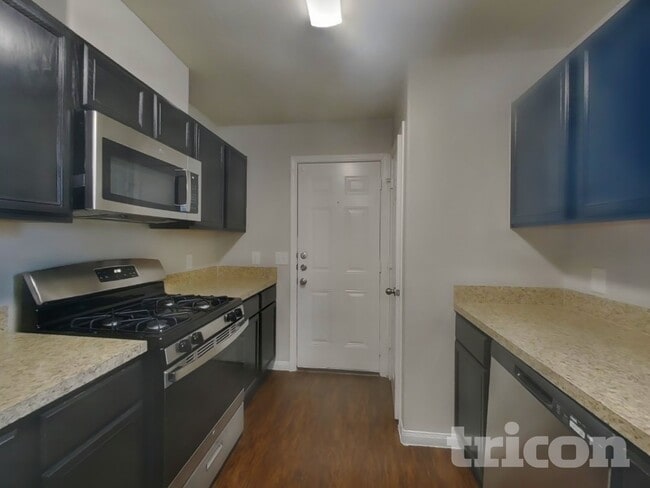 Photo - 2331 Gianna Way