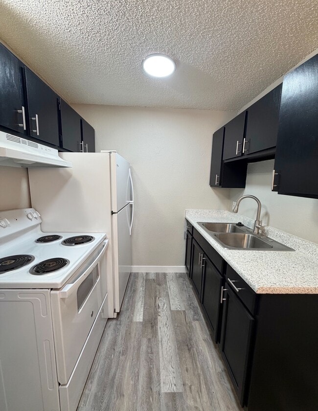 Marmont Springs Apartments