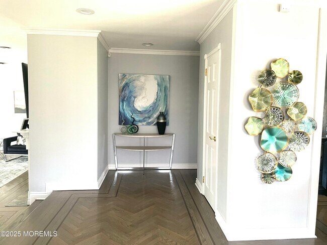 Photo - 111 Sheridan Ave