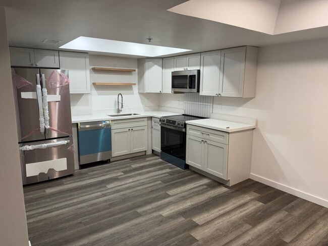 Building Photo - 8155 E Roosevelt St Unit 243