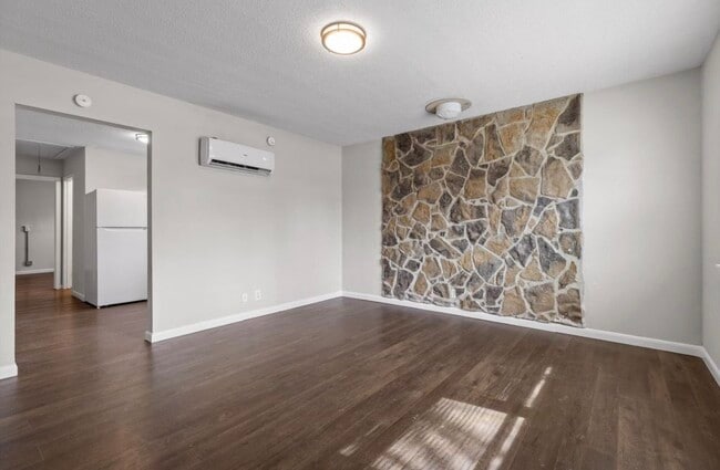 Photo - 4331 Lazard St Unit A