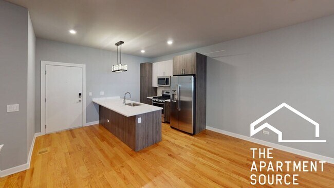 Building Photo - 5117 S Kenwood Ave Unit 302 Rental
