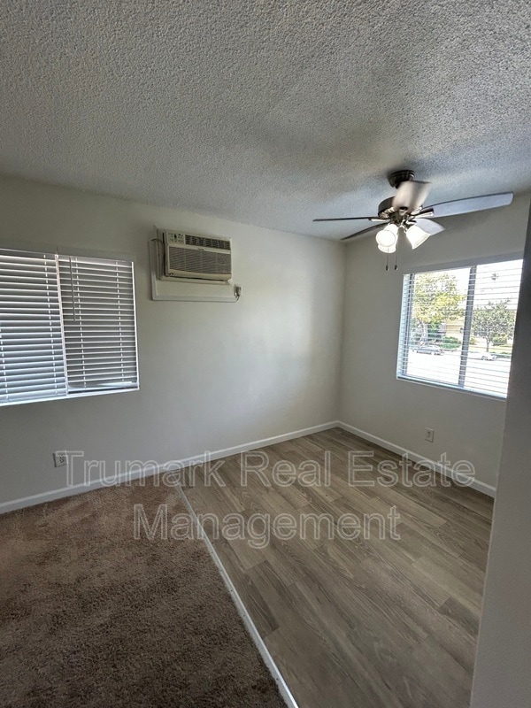 Photo - 1811 Huntington Dr Unidad 4